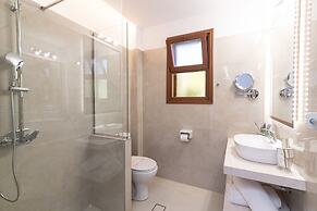 Sea View Village - Studios & Apartments