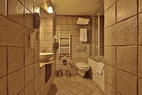 Yusuf Yigitoglu Konagi - Special Class