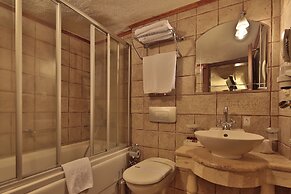 Yusuf Yigitoglu Konagi - Special Class