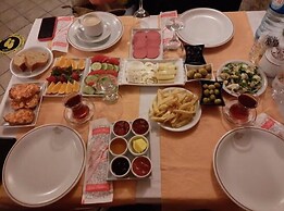 Yusuf Yigitoglu Konagi - Special Class