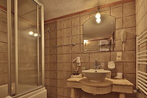 Yusuf Yigitoglu Konagi - Special Class