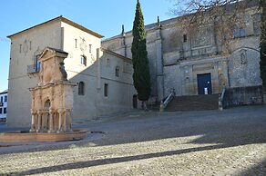 Hotel Baeza Monumental by eme Hoteles
