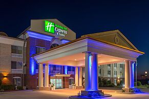 Holiday Inn Express & Suites Vandalia by IHG