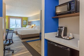 Holiday Inn Express & Suites Vandalia by IHG