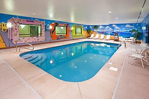 Holiday Inn Express Hotel & Suites Franklin-Oil City by IHG