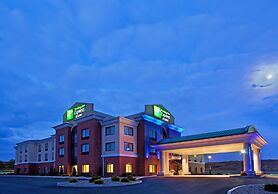 Holiday Inn Express Hotel & Suites Franklin-Oil City by IHG