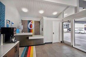 Studio 6 Eureka, CA – Old Town