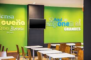 One Monterrey Aeropuerto