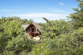 Jetwing Vil Uyana, A Luxury Reserve