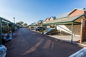 Perth Ascot Central Apartment Hotel