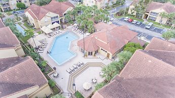 Blue Tree Resort at Lake Buena Vista