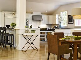 White Elephant Hotel