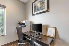 Comfort Inn & Suites Grinnell near I-80