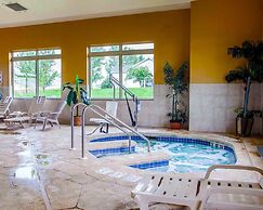 Comfort Inn & Suites Grinnell near I-80