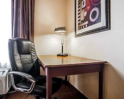 Comfort Inn & Suites Grinnell near I-80