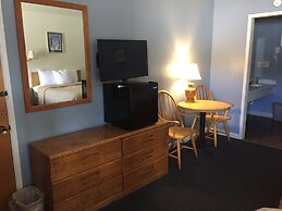 Holiday Lodge