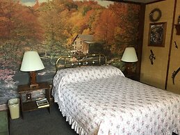 Holiday Lodge