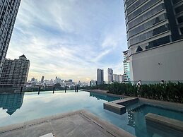 Urbana Sathorn Hotel