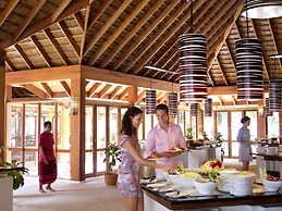 Vilamendhoo Island Resort & Spa