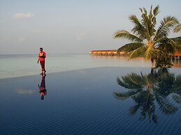 Vilamendhoo Island Resort & Spa