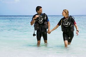 Vilamendhoo Island Resort & Spa
