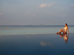 Vilamendhoo Island Resort & Spa