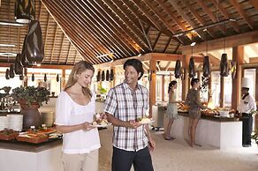 Vilamendhoo Island Resort & Spa