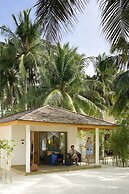 Vilamendhoo Island Resort & Spa