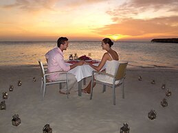 Vilamendhoo Island Resort & Spa