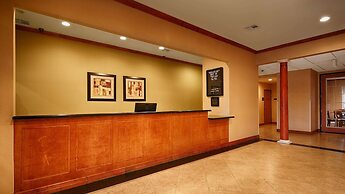 Best Western Cleveland Inn & Suites