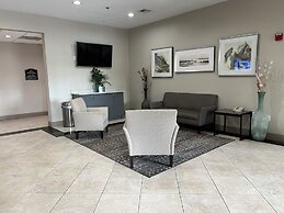 Best Western Cleveland Inn & Suites
