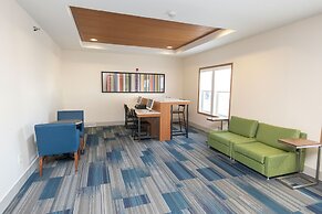 Holiday Inn Express Hotel & Suites Iron Mountain by IHG