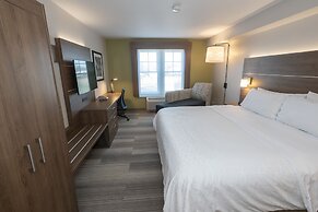 Holiday Inn Express Hotel & Suites Iron Mountain by IHG