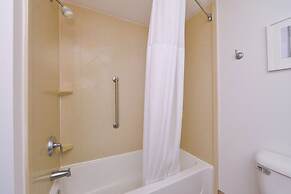 Hampton Inn & Suites Wilmington