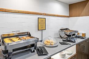 Hampton Inn & Suites Farmington