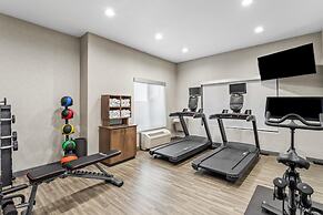 Hampton Inn & Suites Farmington