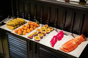 The Flower Boutique Hotel & Travel