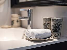 The Flower Boutique Hotel & Travel