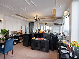 The Flower Boutique Hotel & Travel