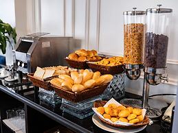 The Flower Boutique Hotel & Travel