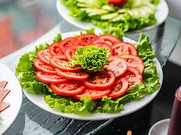 The Flower Boutique Hotel & Travel