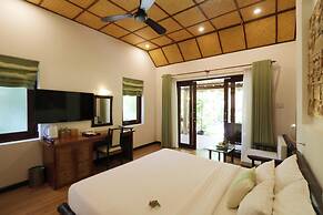 Bamboo Village Beach Resort & Spa
