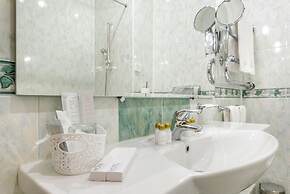 Suleiman Palace Hotel