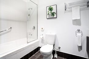 Joondalup City Hotel