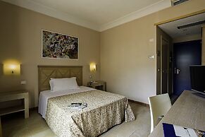 Mahara Hotel & Wellness