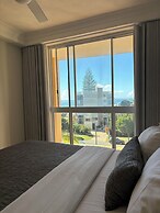 San Mateo on Broadbeach