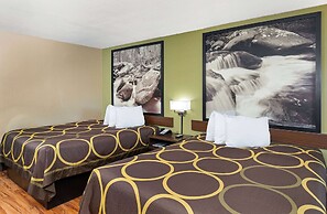 Super 8 by Wyndham Kingsport