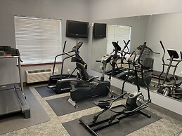 Budget Host Inn & Suites