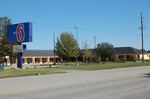 Motel 6 Abbeville, LA
