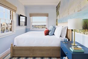 The Cottages at Nantucket Boat Basin